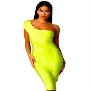 NWT Herve Leger Body con cocktail dress